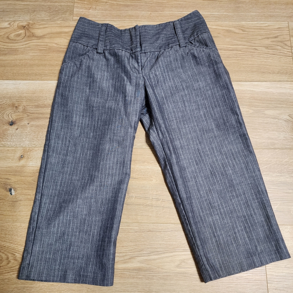 Byer California Gray Pinstripe Mid-Calf  Trousers